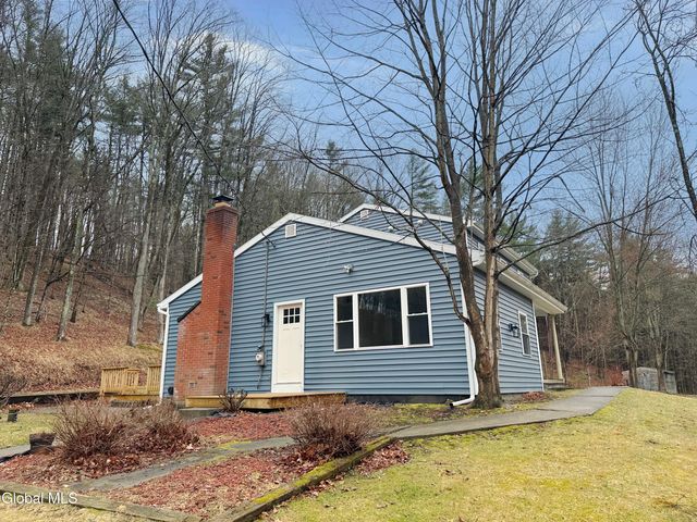 116 Werking Road, East Greenbush, NY 12061