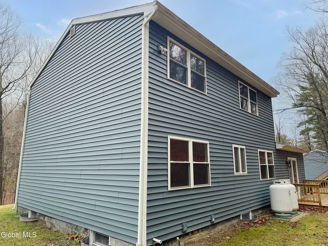 116 Werking Road, East Greenbush, NY 12061