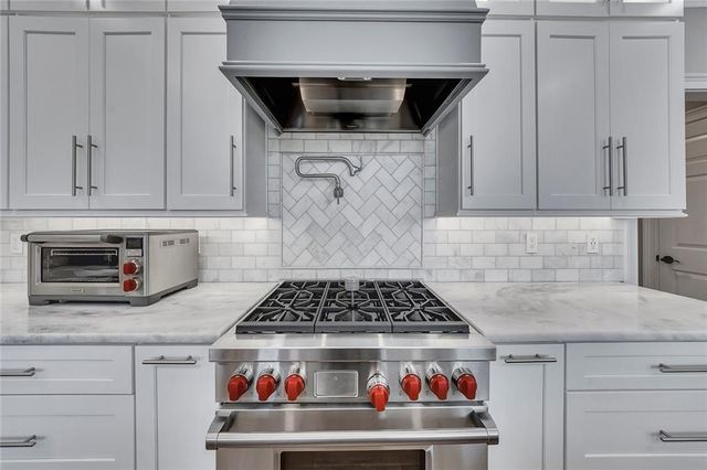 4311 Highborne Drive NE, Marietta, GA 30066