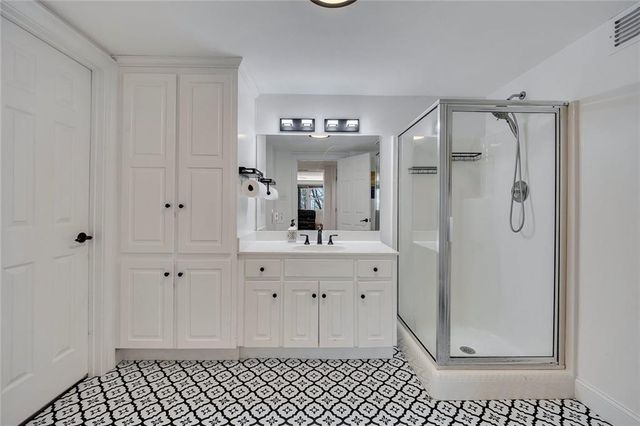4311 Highborne Drive NE, Marietta, GA 30066