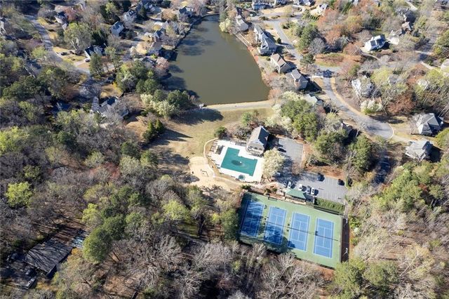 4311 Highborne Drive NE, Marietta, GA 30066