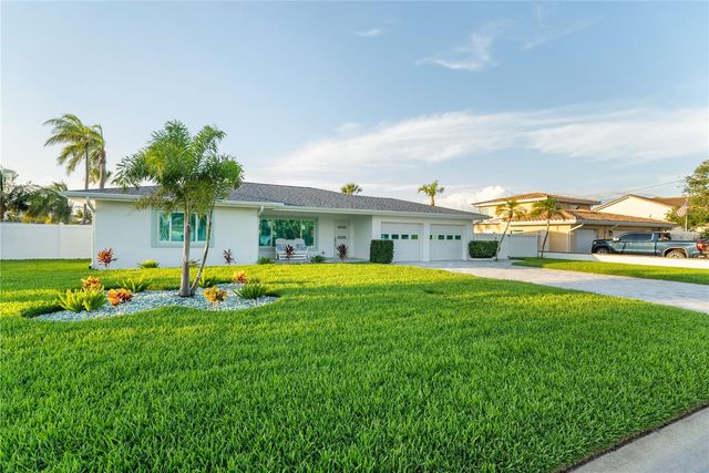 227 HOWARD DRIVE, Belleair Beach, FL 33786