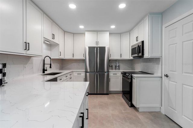 227 HOWARD DRIVE, Belleair Beach, FL 33786