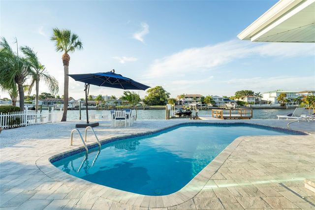 227 HOWARD DRIVE, Belleair Beach, FL 33786