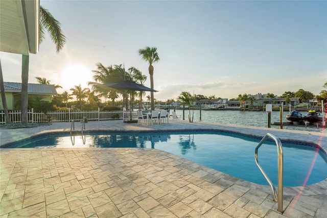 227 HOWARD DRIVE, Belleair Beach, FL 33786