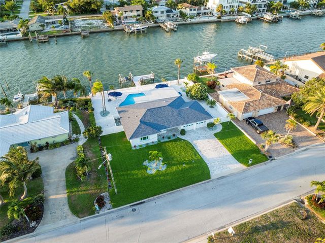 227 HOWARD DRIVE, Belleair Beach, FL 33786