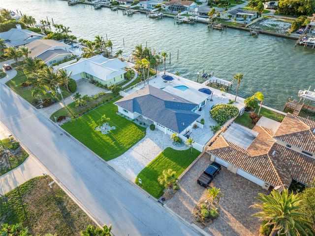 227 HOWARD DRIVE, Belleair Beach, FL 33786