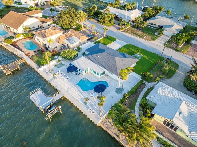 227 HOWARD DRIVE, Belleair Beach, FL 33786