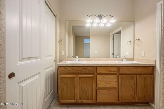 4116 Canterra Arc, Las Cruces, NM 88011