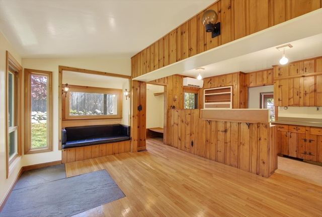 139 Bailey Rd, Holden, MA 01520