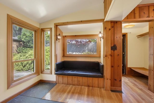139 Bailey Rd, Holden, MA 01520