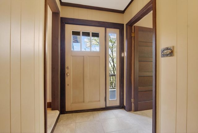 139 Bailey Rd, Holden, MA 01520