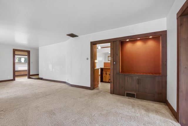139 Bailey Rd, Holden, MA 01520