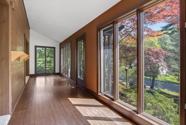 139 Bailey Rd, Holden, MA 01520