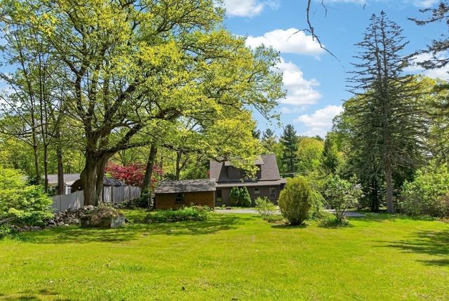 139 Bailey Rd, Holden, MA 01520