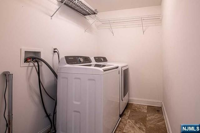 1705 Whitney Lane, Allendale, NJ 07401