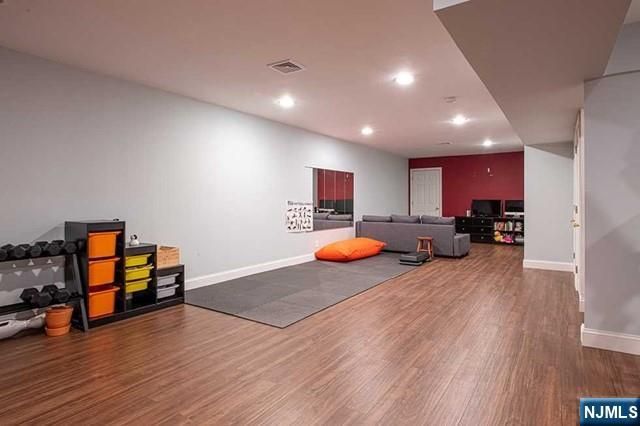 1705 Whitney Lane, Allendale, NJ 07401