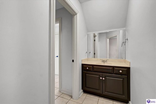 2603 Locust Hill Place, Louisville, KY 40245