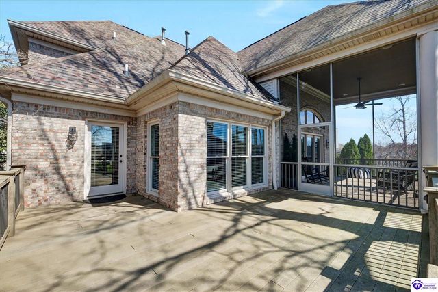 2603 Locust Hill Place, Louisville, KY 40245