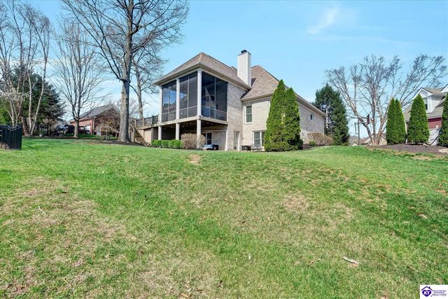 2603 Locust Hill Place, Louisville, KY 40245