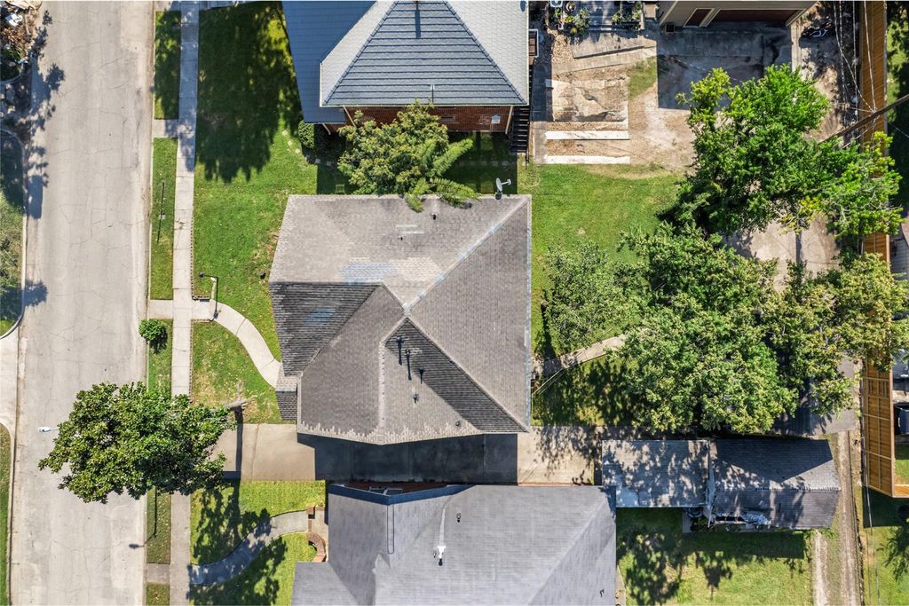 2218 Arbor Street, Houston, TX 77004