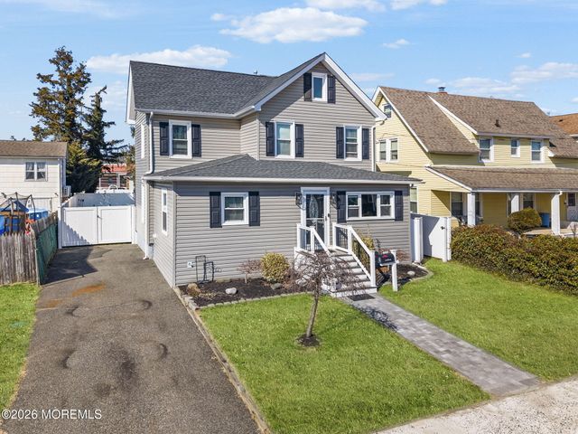 75 Manning Place, Keansburg, NJ 07734