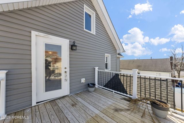 75 Manning Place, Keansburg, NJ 07734