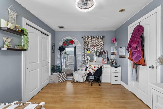 75 Manning Place, Keansburg, NJ 07734