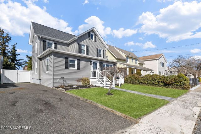 75 Manning Place, Keansburg, NJ 07734