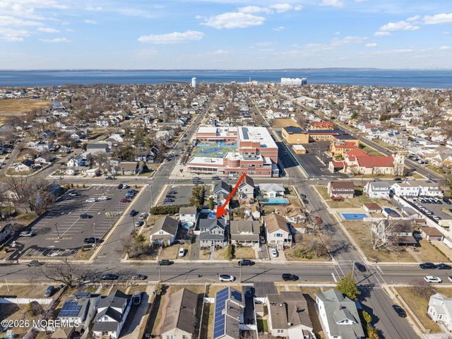 75 Manning Place, Keansburg, NJ 07734