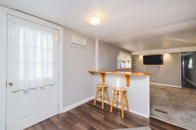 3040 Cranberry Hwy 41, Wareham, MA 02538