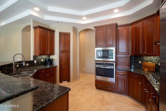 2091 E COCONINO Court, Gilbert, AZ 85298