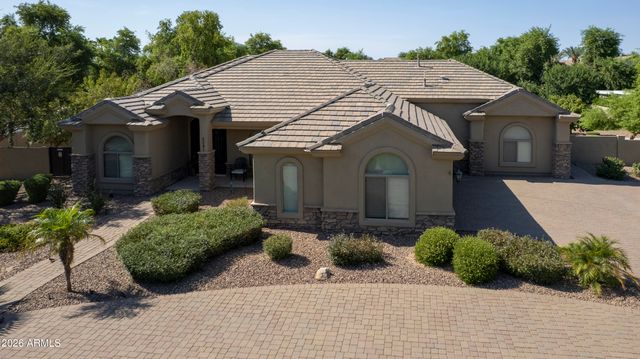 2091 E COCONINO Court, Gilbert, AZ 85298