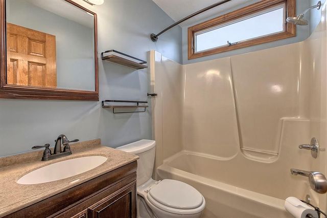 11227 Pershing DRIVE, North Huntingdon, PA 15642