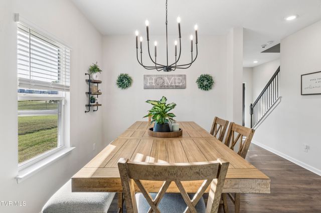 5142 Wildlife Circle, Piney Flats, TN 37686