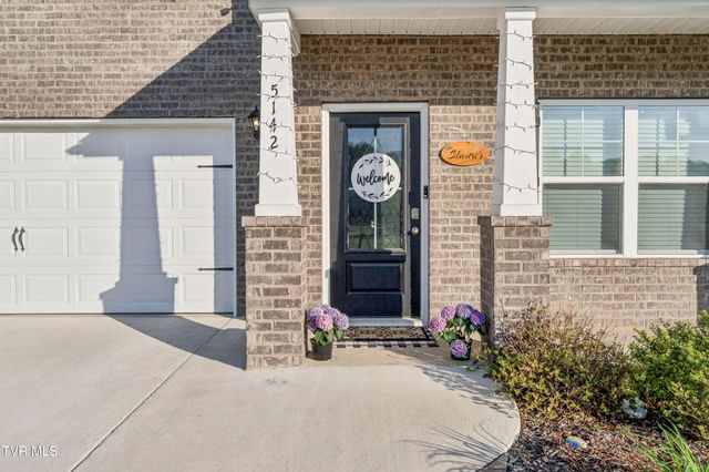 5142 Wildlife Circle, Piney Flats, TN 37686