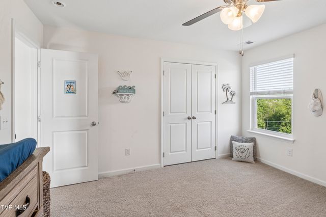 5142 Wildlife Circle, Piney Flats, TN 37686