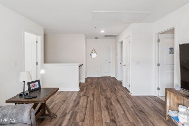 5142 Wildlife Circle, Piney Flats, TN 37686