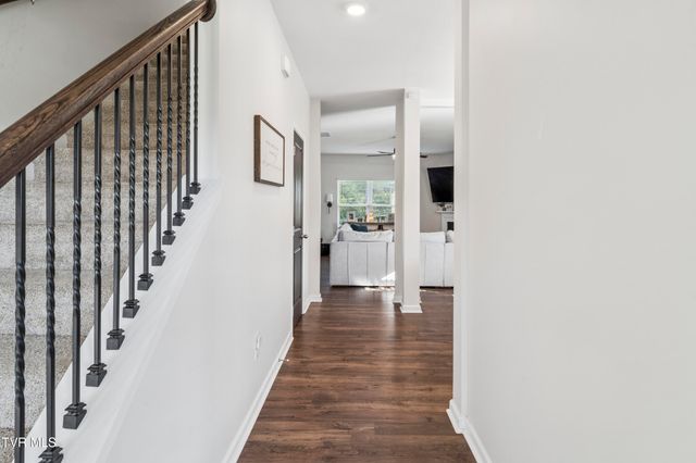 5142 Wildlife Circle, Piney Flats, TN 37686