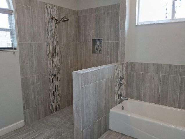 2401 TANGERINE HILL COURT, Lutz, FL 33549