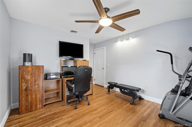 20 MacArthur Boulevard, Hauppauge, NY 11788