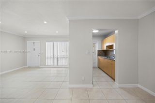 5450 Hollywood Boulevard 202, Hollywood, FL 33021