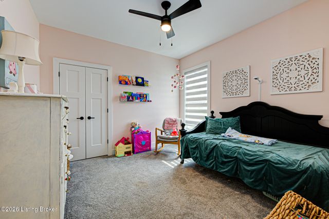 17801 Shakes Creek Dr, Louisville, KY 40023