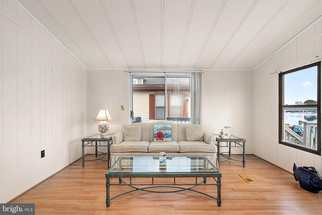 104 SEA LN, Ocean City, MD 21842