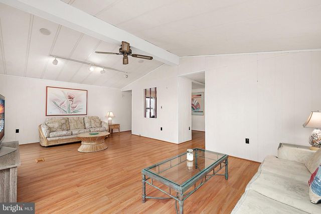 104 SEA LN, Ocean City, MD 21842