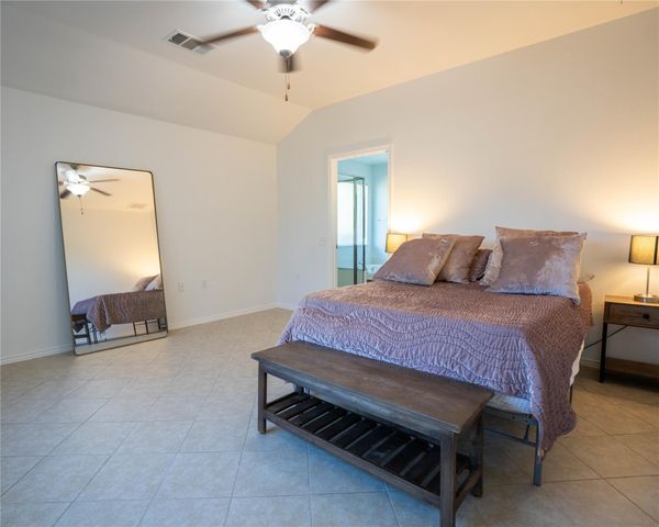 3701 Bronco Bend LOOP, Austin, TX 78744