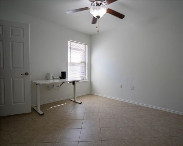 3701 Bronco Bend LOOP, Austin, TX 78744