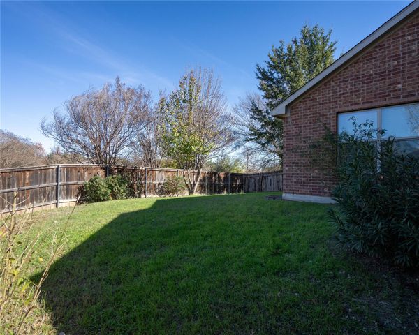 3701 Bronco Bend LOOP, Austin, TX 78744