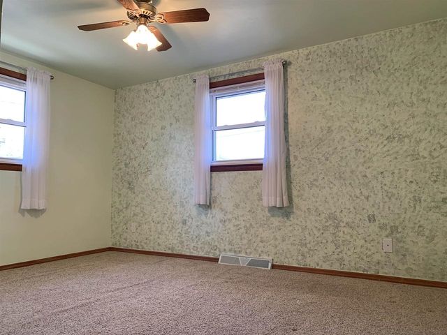 901 PARK STREET, Green Bay, WI 54303