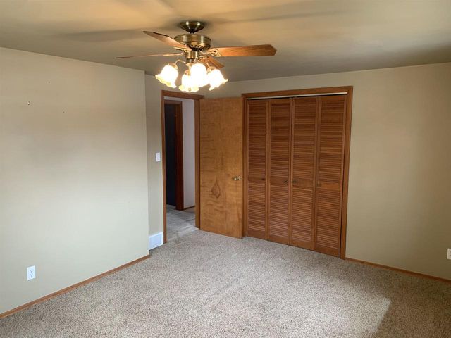 901 PARK STREET, Green Bay, WI 54303